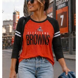 NWT Nike Women Cleveland Browns NFL Raglan Shirt Sz S Retro Football Sporty Chic